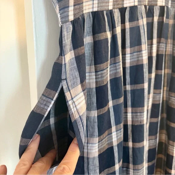 Bridge & Burn Navy Plaid Short Sleeve Midi Dress - Size L - Picture 3 of 5